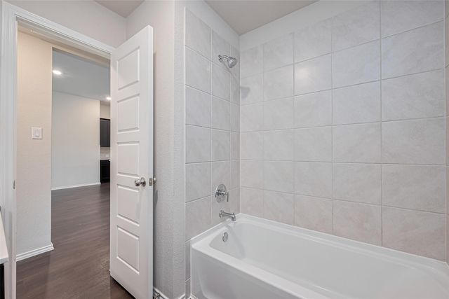 335 Jewett Meadow Drive, Magnolia, TX 77354