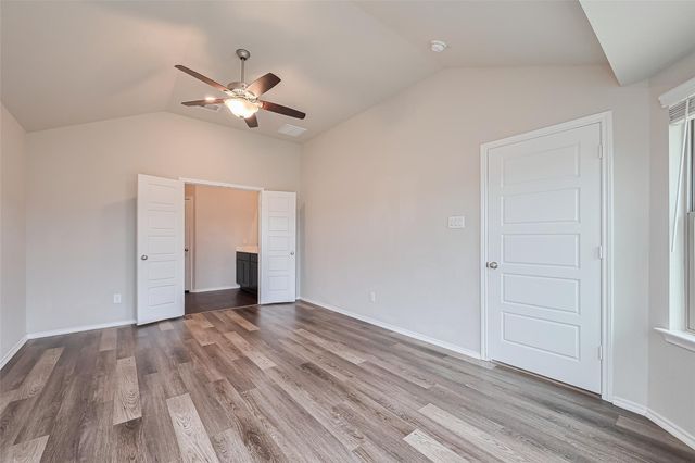 335 Jewett Meadow Drive, Magnolia, TX 77354