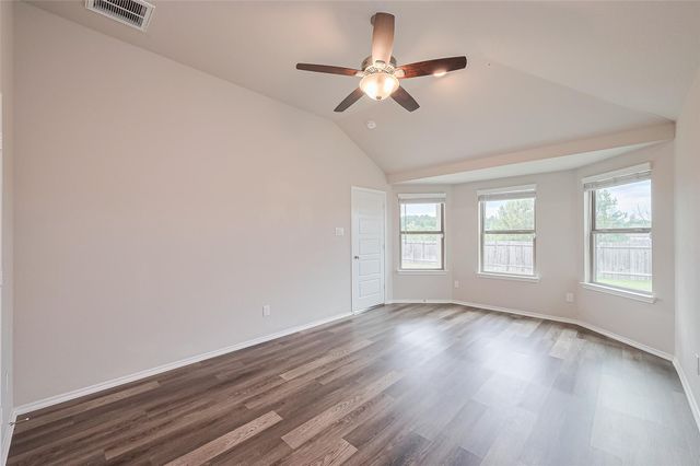 335 Jewett Meadow Drive, Magnolia, TX 77354