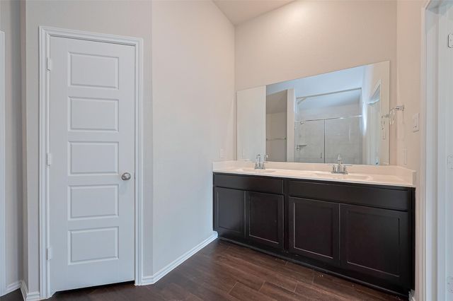 335 Jewett Meadow Drive, Magnolia, TX 77354