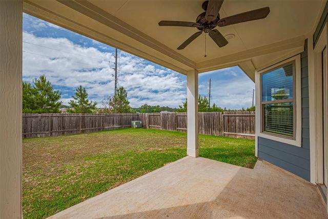 335 Jewett Meadow Drive, Magnolia, TX 77354