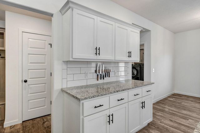 747 N Century Avenue, Republic, MO 65738