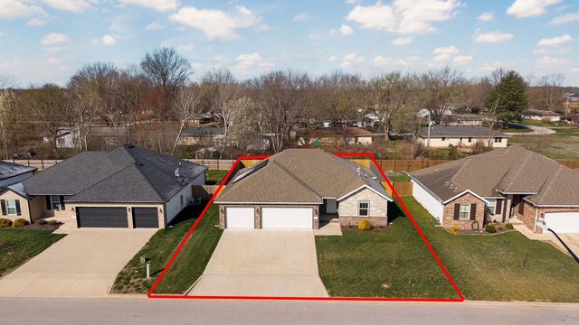 747 N Century Avenue, Republic, MO 65738