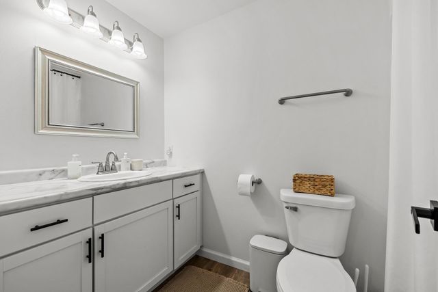 2507 Ivory Street, Minot, ND 58703