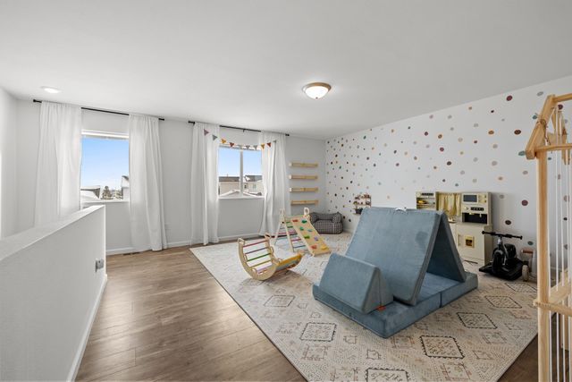 2507 Ivory Street, Minot, ND 58703