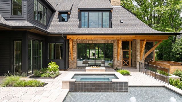 2805 Tyne Blvd, Nashville, TN 37215