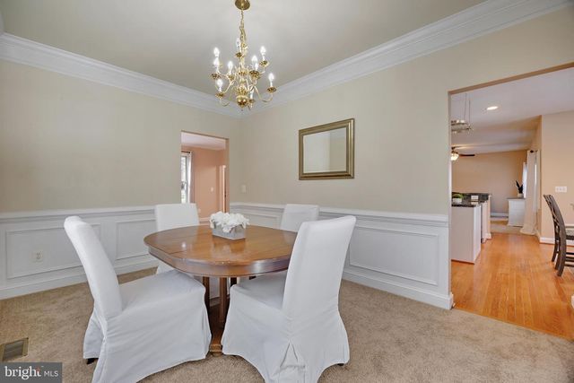 365 CROSS CREEK DR, Huntingtown, MD 20639