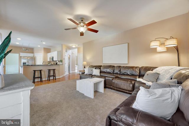 365 CROSS CREEK DR, Huntingtown, MD 20639