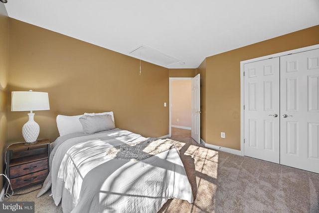 365 CROSS CREEK DR, Huntingtown, MD 20639