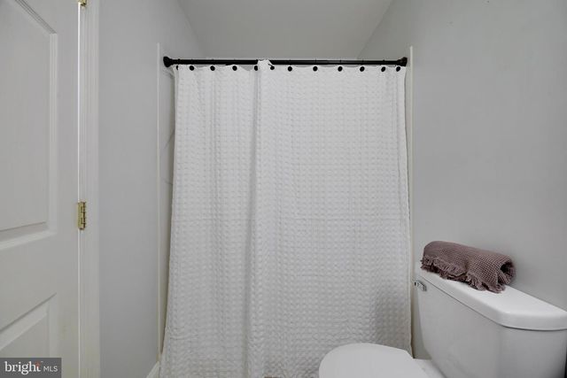 365 CROSS CREEK DR, Huntingtown, MD 20639