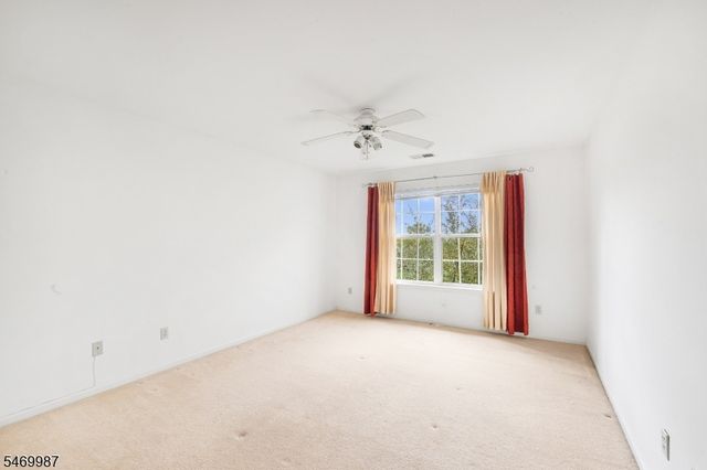 45 Four Oaks Rd, Bedminster Twp., NJ 07921