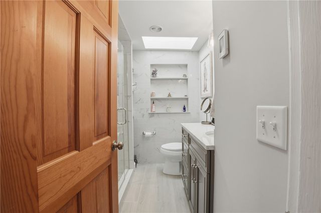 153 FALCON Avenue, Warwick, RI 02888