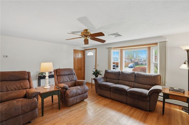 153 FALCON Avenue, Warwick, RI 02888