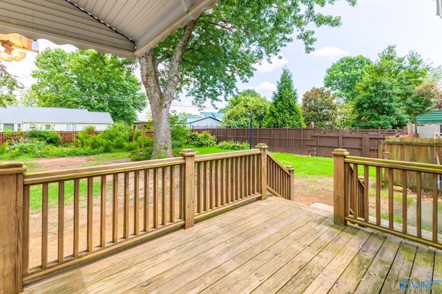 1801 Brookmeade Avenue, Athens, AL 35611