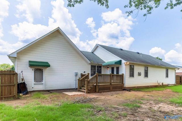 1801 Brookmeade Avenue, Athens, AL 35611