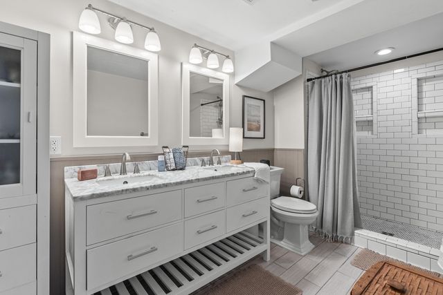 1823 Birchton Avenue, Portage City, MI 49024