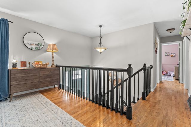 1823 Birchton Avenue, Portage City, MI 49024