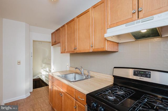 6321 BROWN AVE, Baltimore, MD 21224