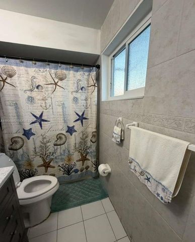 19707 SW 123rd Ct, Miami, FL 33177