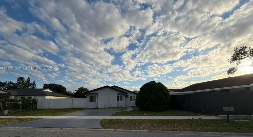 19707 SW 123rd Ct, Miami, FL 33177