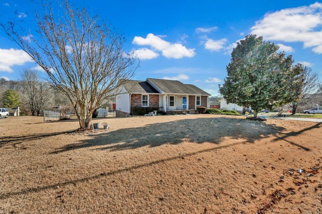 1412 McClardy Rd, Clarksville, TN 37042