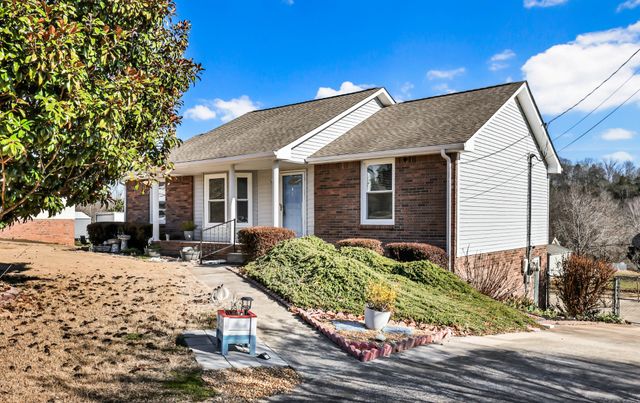 1412 McClardy Rd, Clarksville, TN 37042