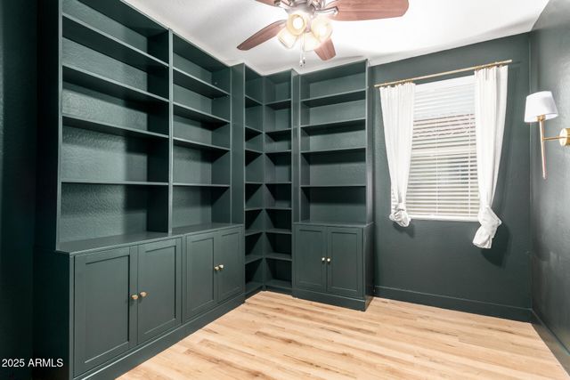 614 E BRISA Drive, Phoenix, AZ 85085