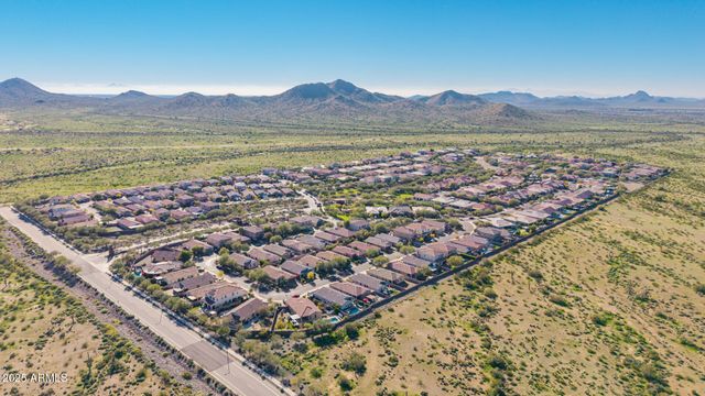 614 E BRISA Drive, Phoenix, AZ 85085