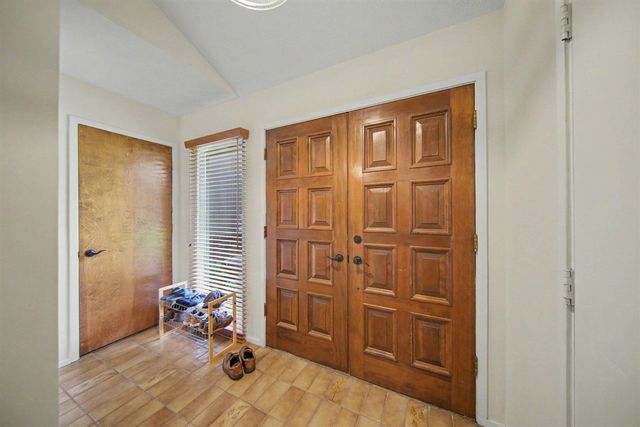 5181 Christine Court, Ann Arbor, MI 48103