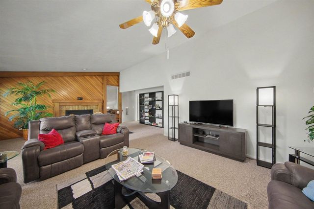 5181 Christine Court, Ann Arbor, MI 48103