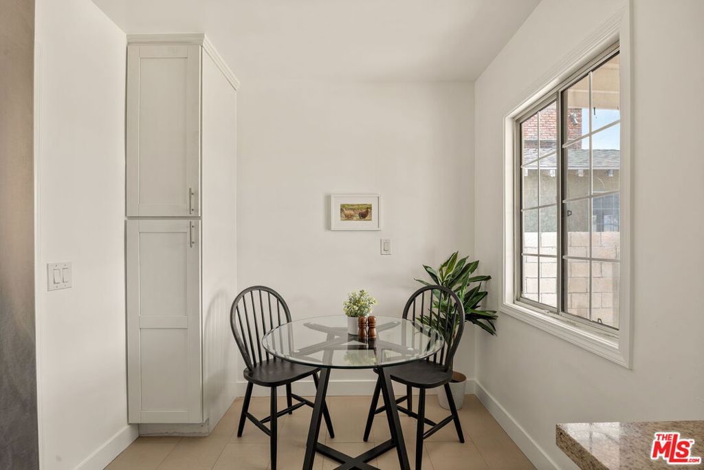 Image 13 of property listing at 13610 Bracken Street, Arleta, CA 91331