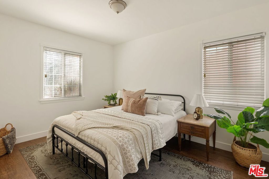 Image 15 of property listing at 13610 Bracken Street, Arleta, CA 91331