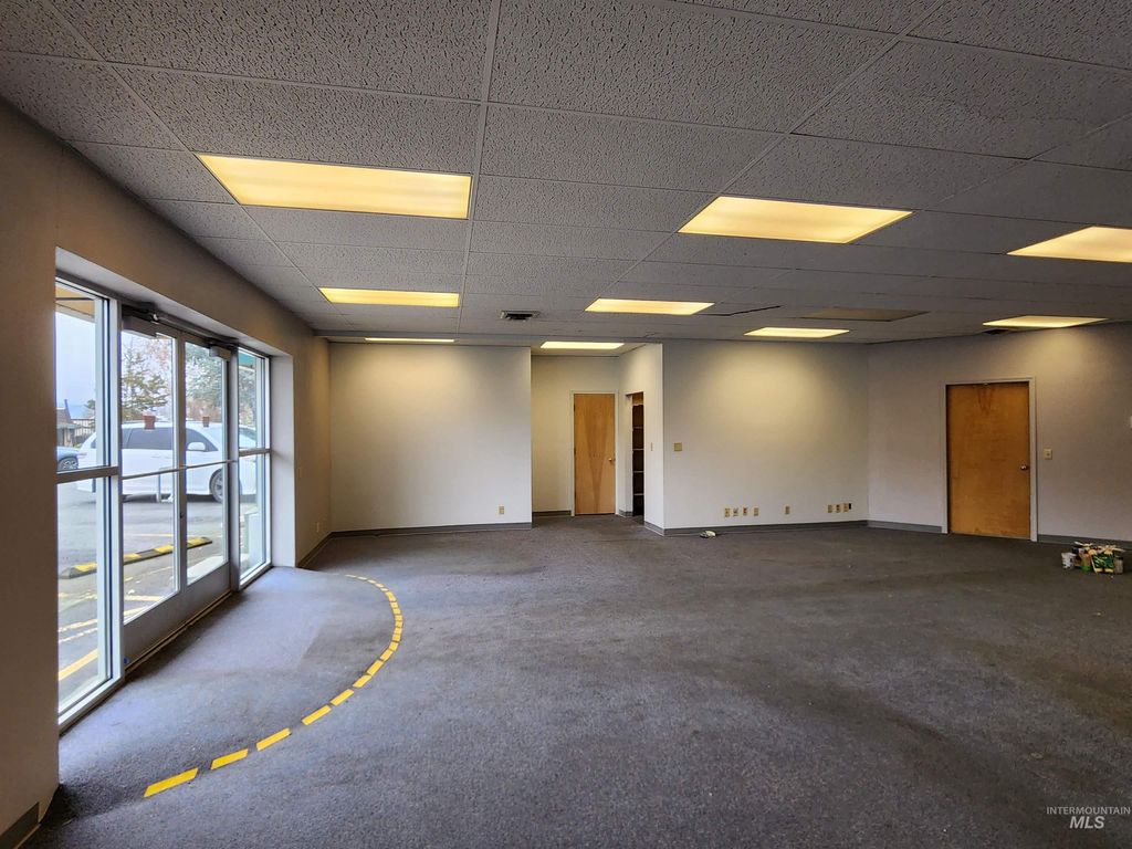 720 6th St. Suite B, Clarkston, WA 99403 photo 2