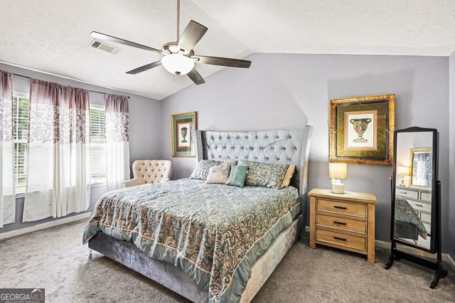 1142 W Shore Drive, Riverdale, GA 30296