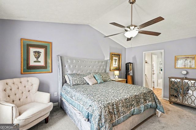 1142 W Shore Drive, Riverdale, GA 30296