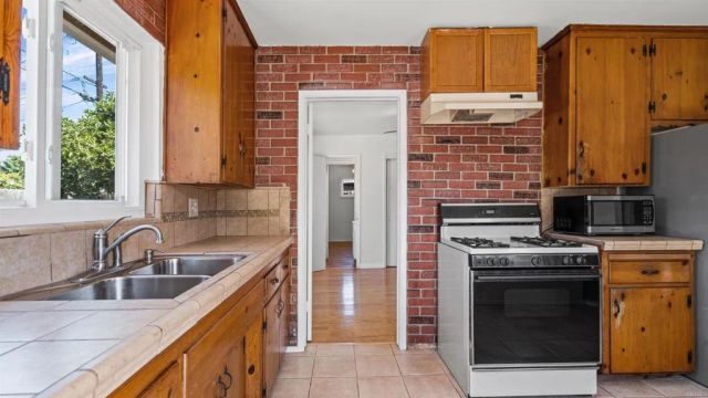 1144 Atwater Street, San Diego, CA 92154