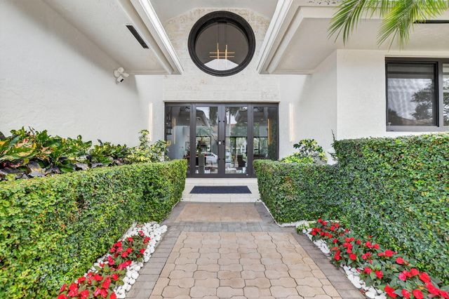 21312 Greenwood Court, Boca Raton, FL 33433