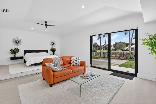 21312 Greenwood Court, Boca Raton, FL 33433