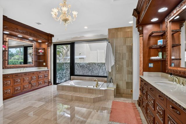 21312 Greenwood Court, Boca Raton, FL 33433