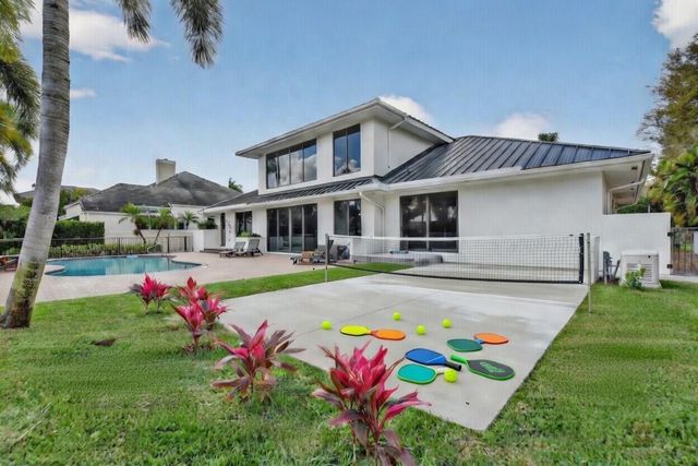 21312 Greenwood Court, Boca Raton, FL 33433