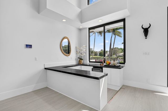 21312 Greenwood Court, Boca Raton, FL 33433