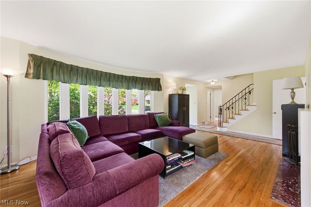 21012 Halburton Road, Beachwood, OH 44122