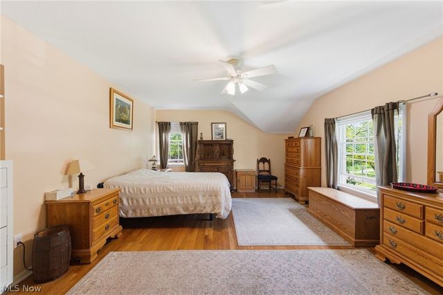 21012 Halburton Road, Beachwood, OH 44122
