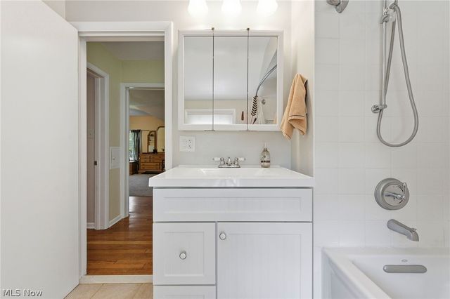 21012 Halburton Road, Beachwood, OH 44122