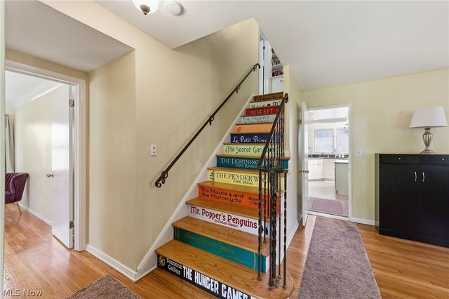 21012 Halburton Road, Beachwood, OH 44122