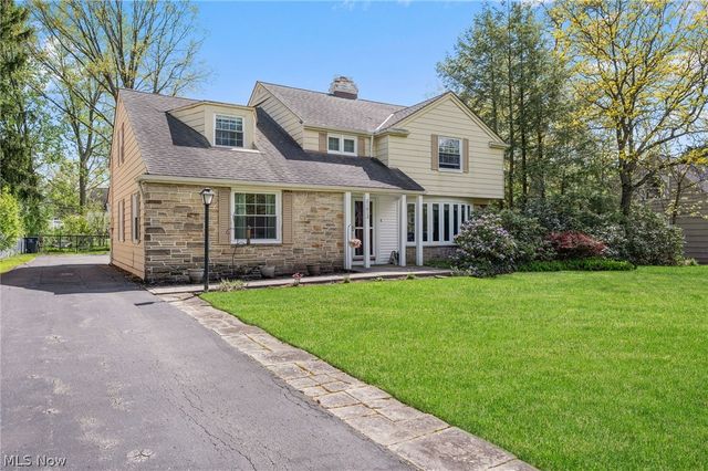 21012 Halburton Road, Beachwood, OH 44122