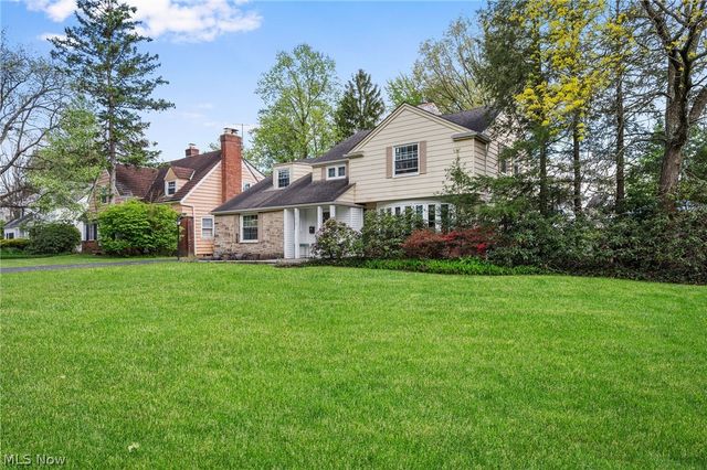 21012 Halburton Road, Beachwood, OH 44122