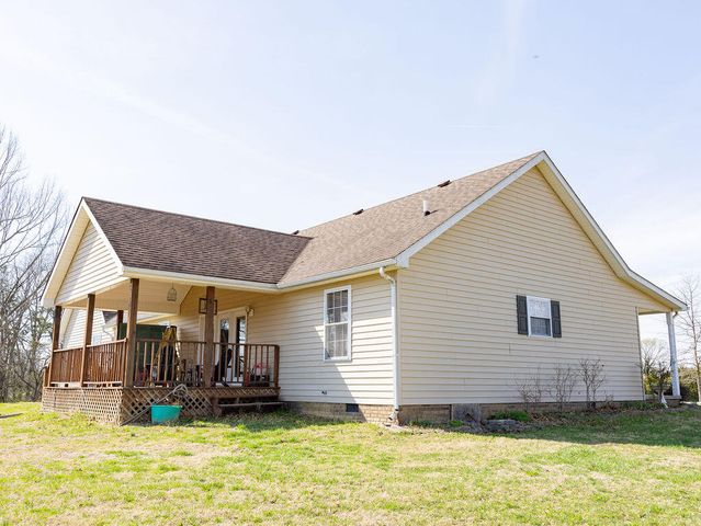 673 Crawford Bend Road, Hillsboro, KY 41049