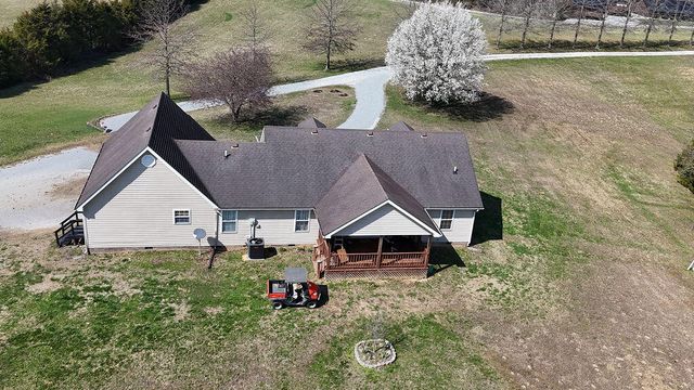 673 Crawford Bend Road, Hillsboro, KY 41049