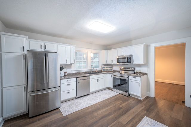 719 Connecticut Ave, Spartanburg, SC 29302